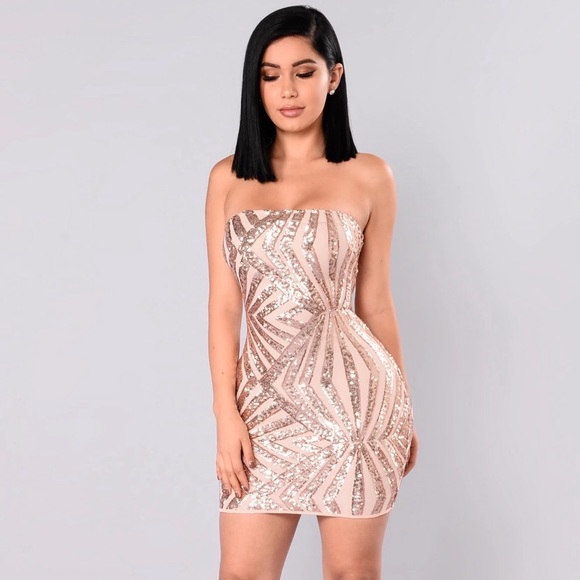 Fashion Nova dress - Picture 1 of 5